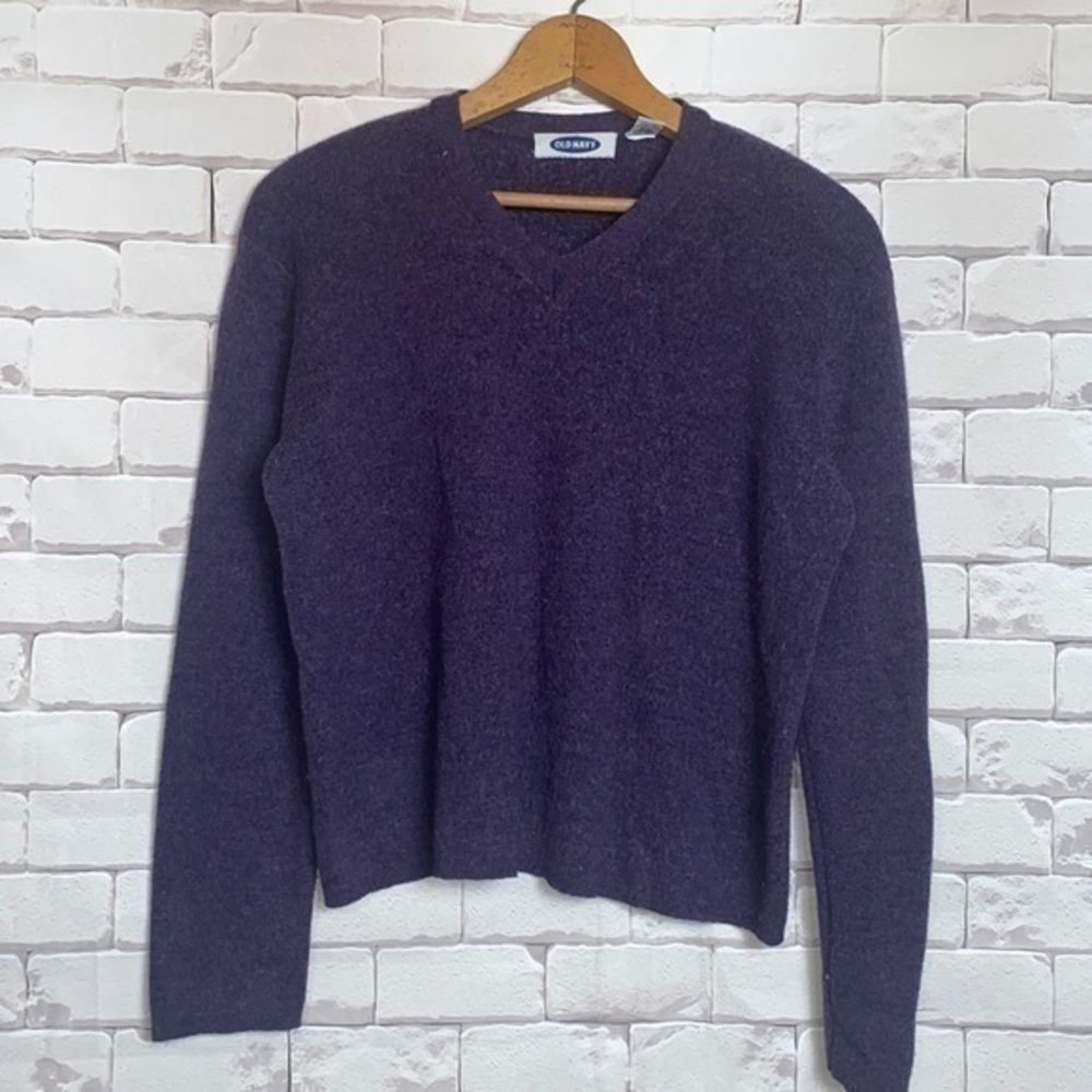 Old navy large purple v neck tight knit lightweight sweater EUC